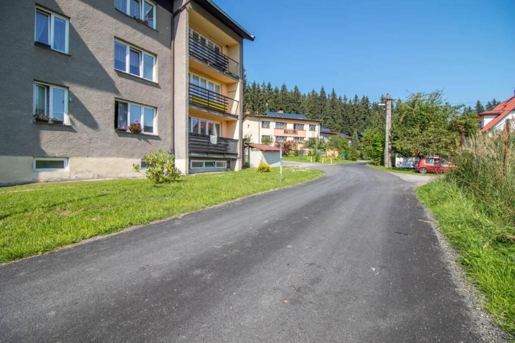 Apartman Staré Hamry Exteriör bild